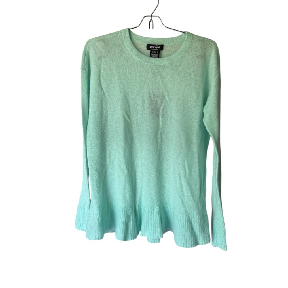 Lord & Taylor Light Green Long Sleeve Top
